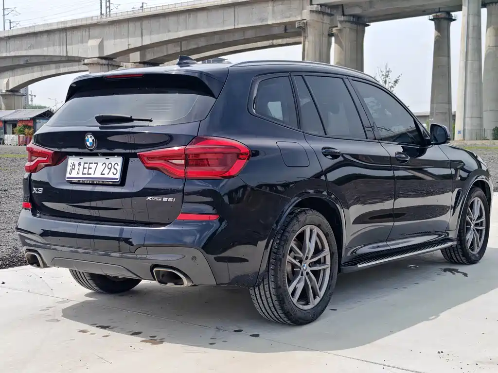 BMW X3 2021 — фото 9
