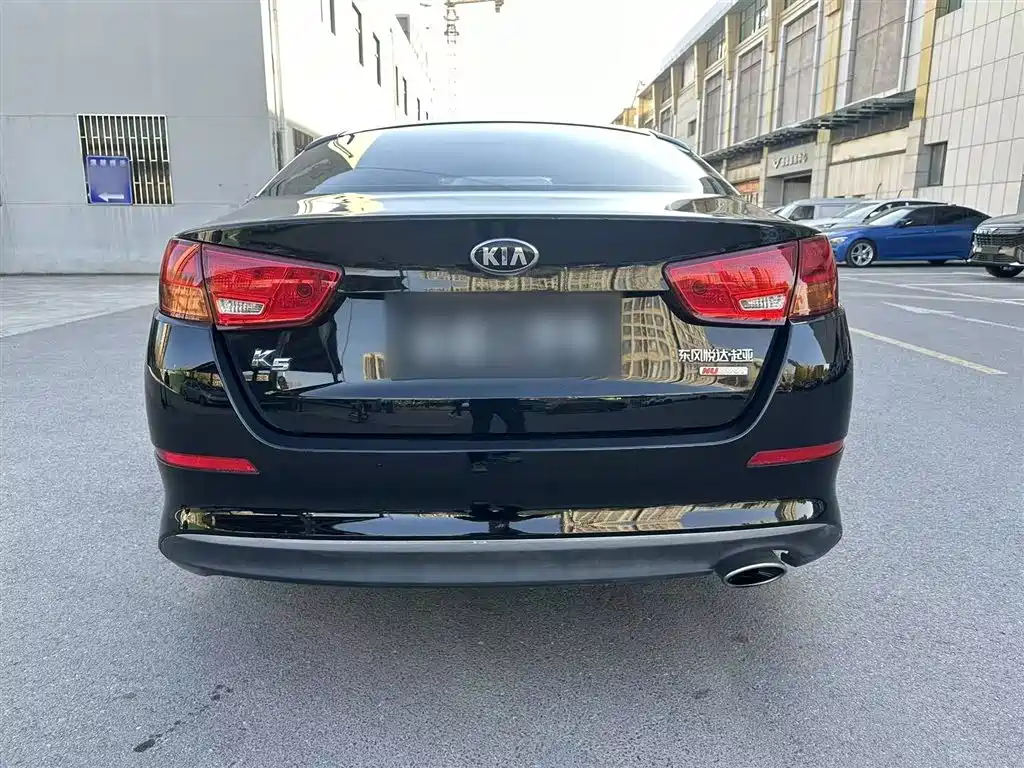 Kia K5 2014 — фото 15