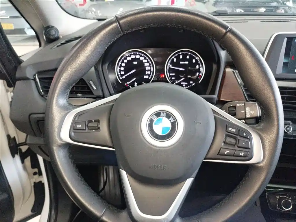 BMW 2 Series Gran Tourer 2019 — фото 11