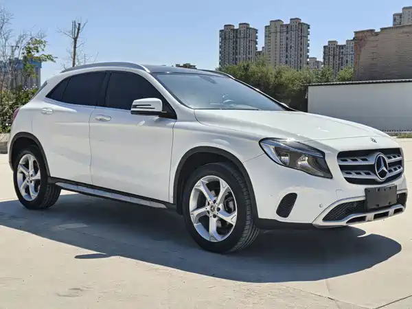Mercedes-Benz GLA 2018