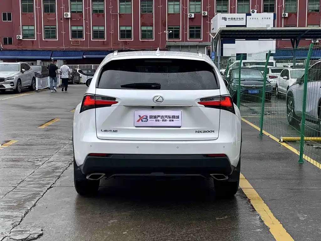 Lexus NX 2016