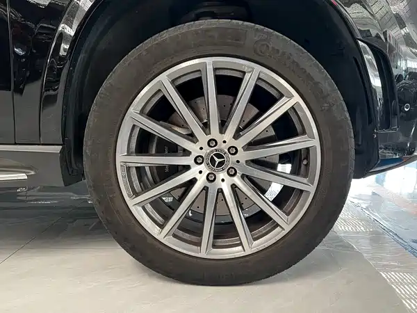 Mercedes-Benz GLS 2022