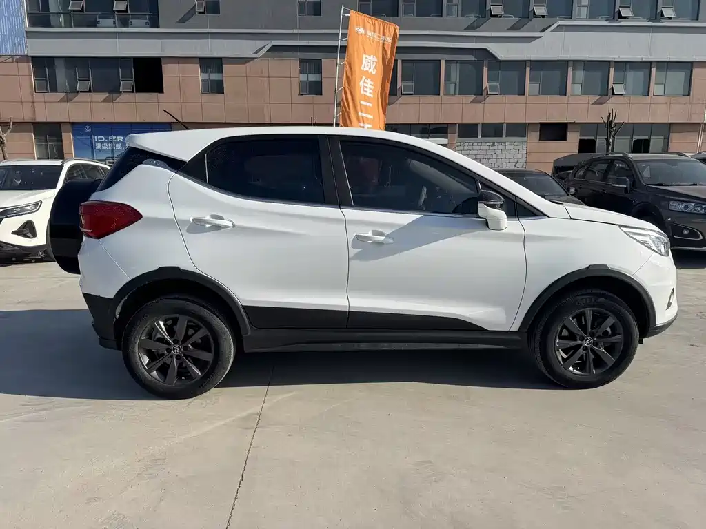 BYD Yuan EV 2020