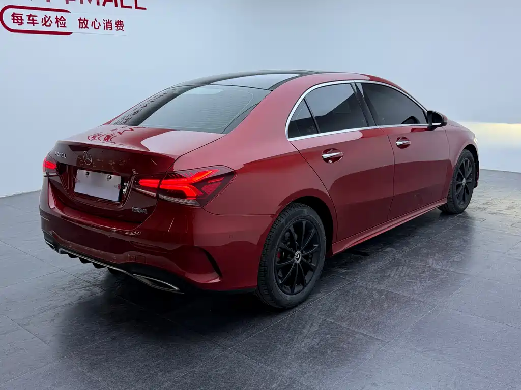 Mercedes-Benz A-Class 2019 — фото 14
