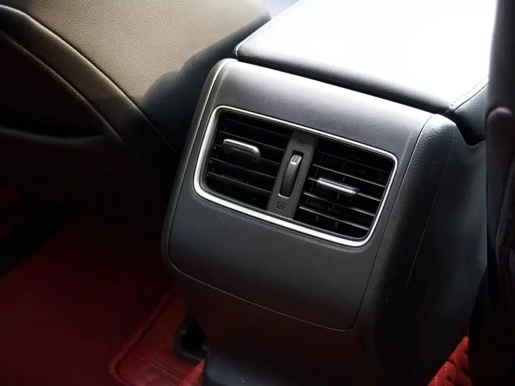 Honda Accord 2020 — фото 23