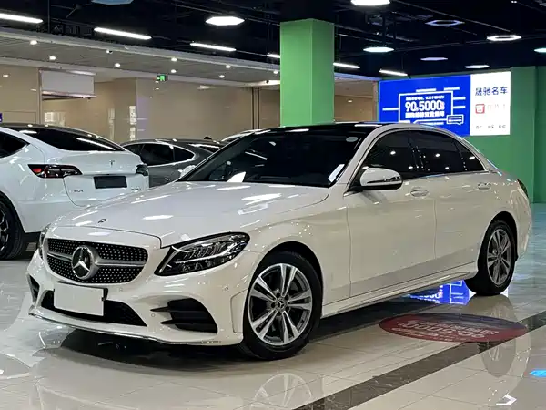 Mercedes-Benz C-Class 2021