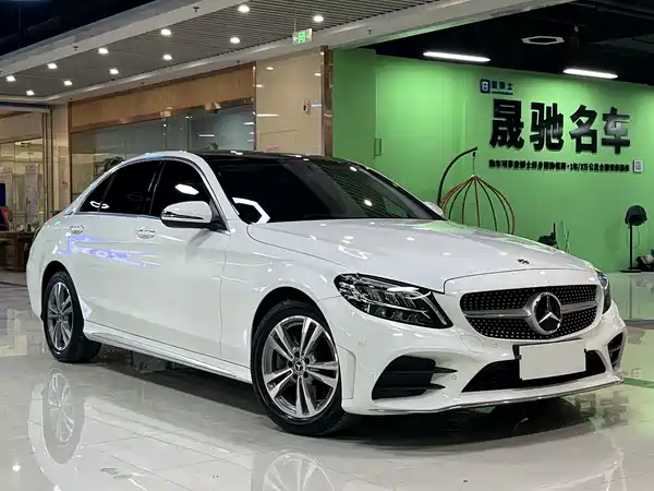 Mercedes-Benz C-Class 2021