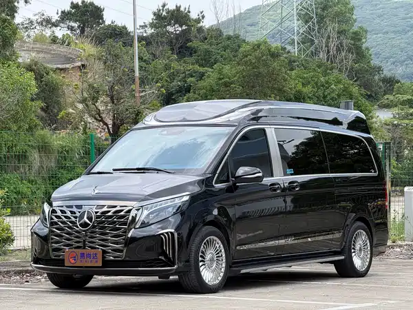 Mercedes-Benz V-Class 2023