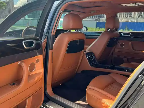 Bentley Flying Spur 2010