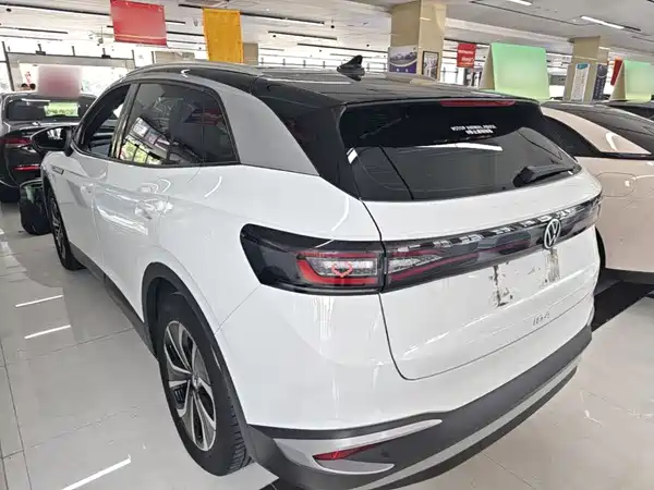 Volkswagen ID.4 X 2024