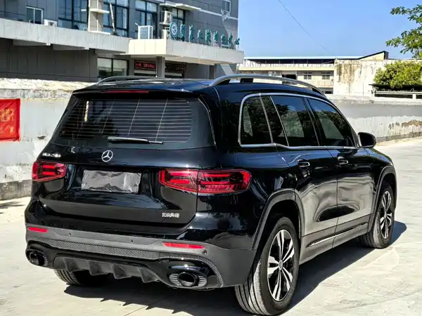 Mercedes-Benz GLB 2024