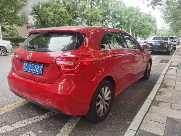 Mercedes-Benz A-Class 2014