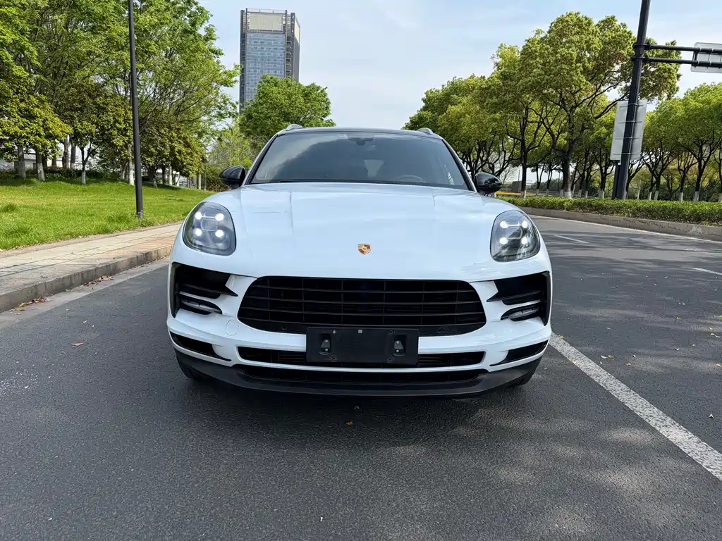 Porsche Macan 2018 — фото 2