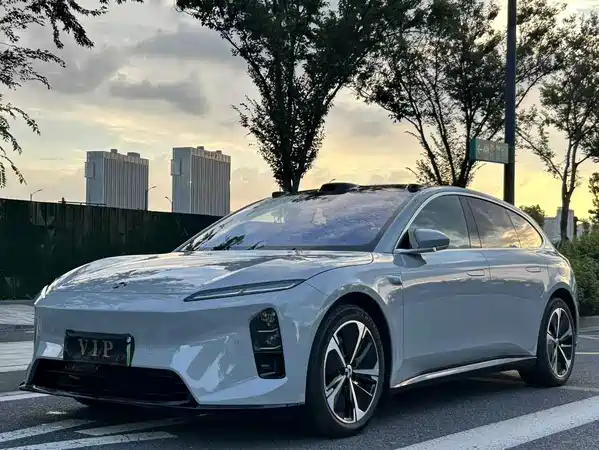 NIO ET5T 2025