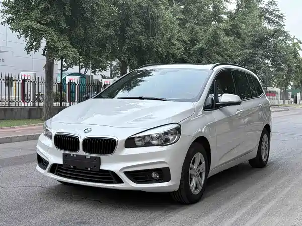 BMW 2 Series Wagon 2017