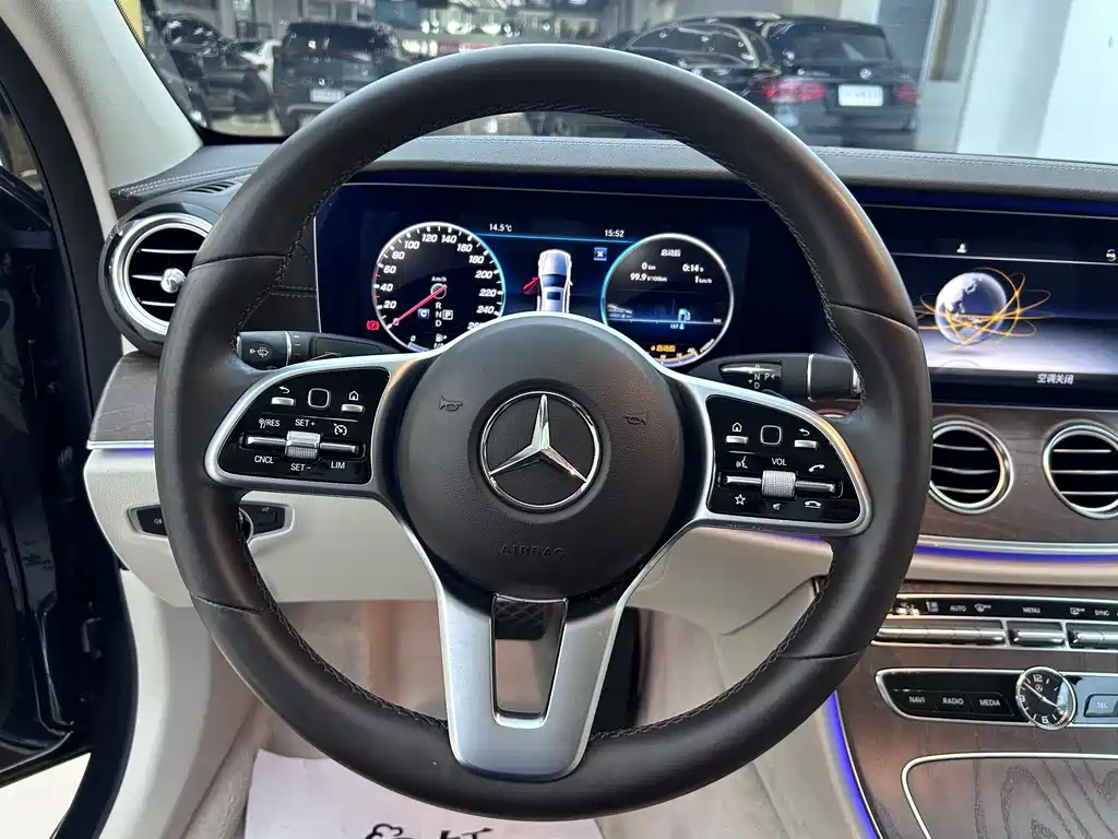 Mercedes-Benz E-Class 2019 — фото 4