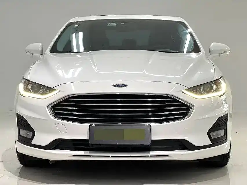 Ford Mondeo 2021 — фото 1