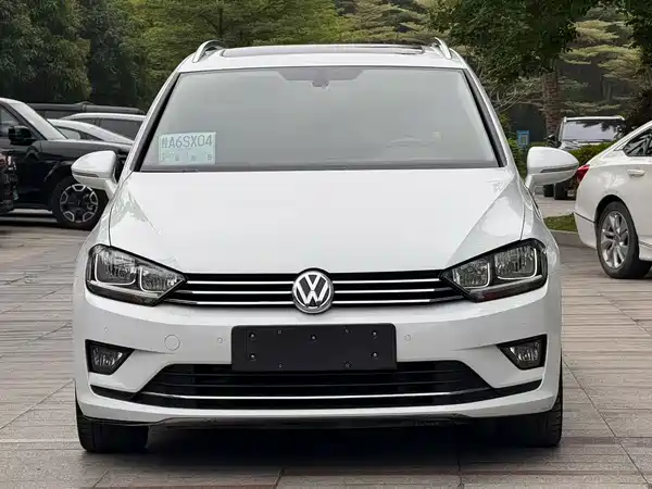 Volkswagen Golf Jialu 2016