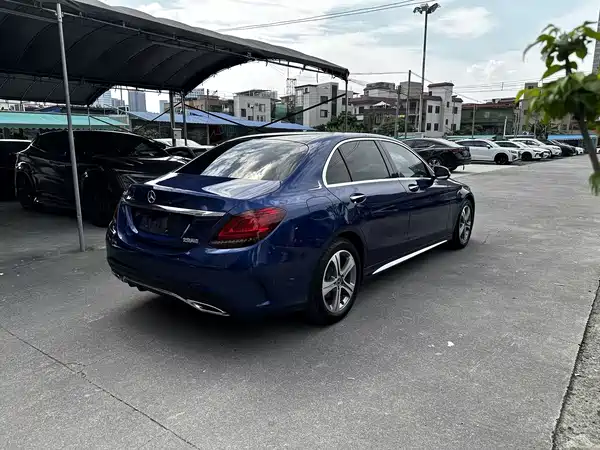 Mercedes-Benz C-Class 2019