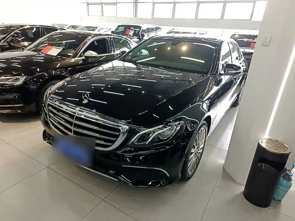 Mercedes-Benz E-Class 2020