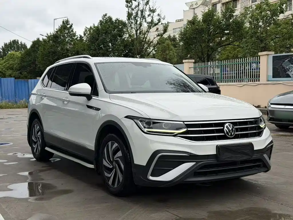 Volkswagen Tiguan L 2021