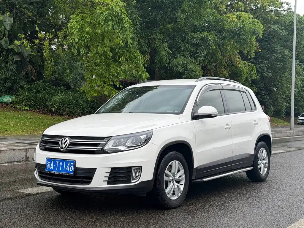 Volkswagen Tiguan 2016 — фото 1