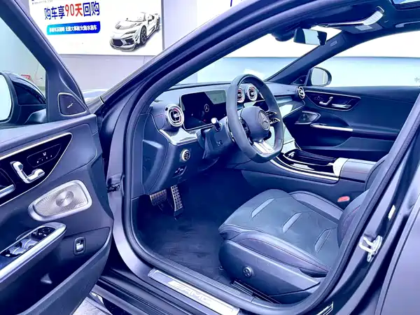 Mercedes-Benz C-Class AMG 2025
