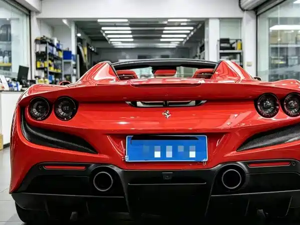 Ferrari F8 2022