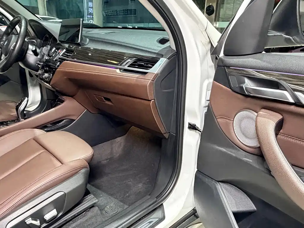 BMW X1 2021 — фото 16