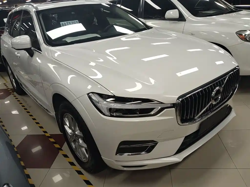 Volvo XC60 2020 — фото 4