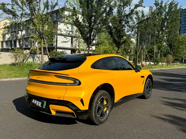 Xiaomi YU7 2025