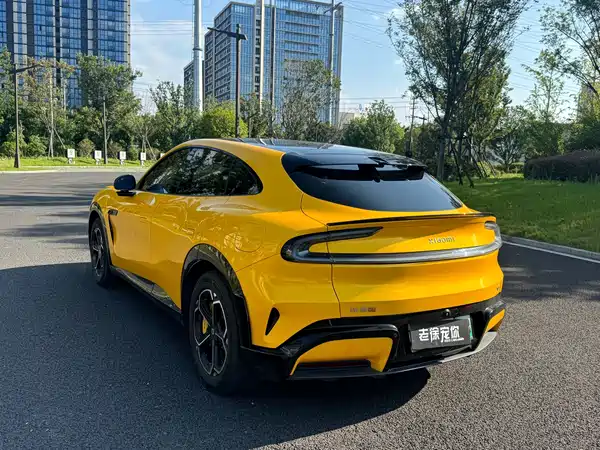 Xiaomi YU7 2025