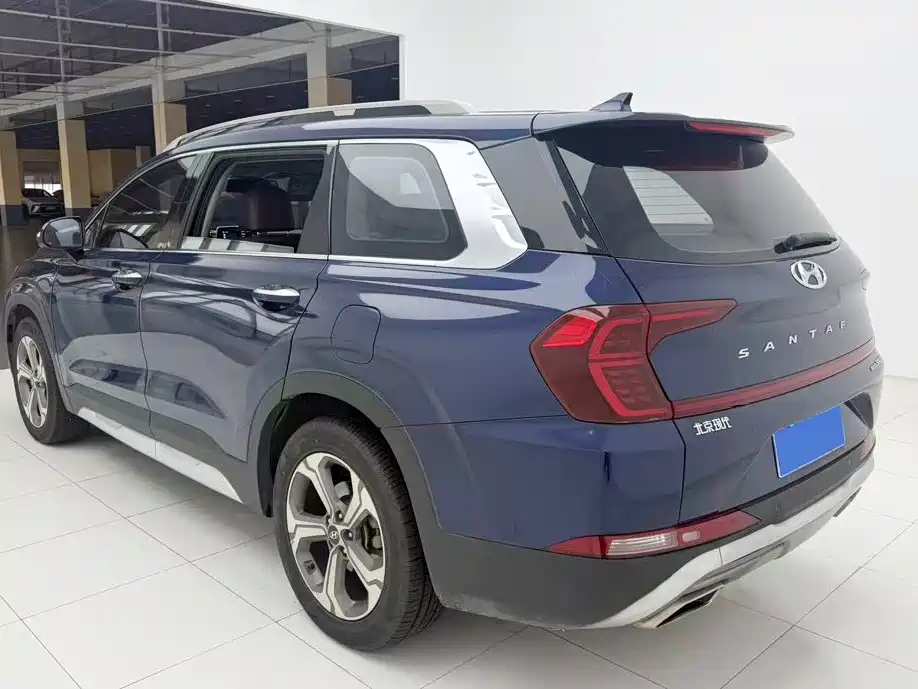 Hyundai Santa Fe 2019 — фото 7