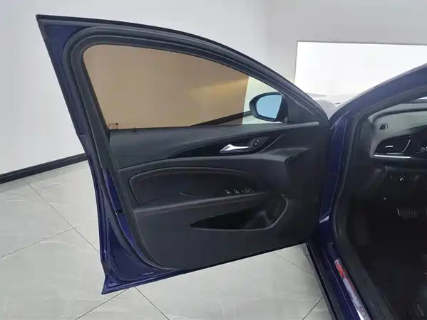 Buick Regal 2020