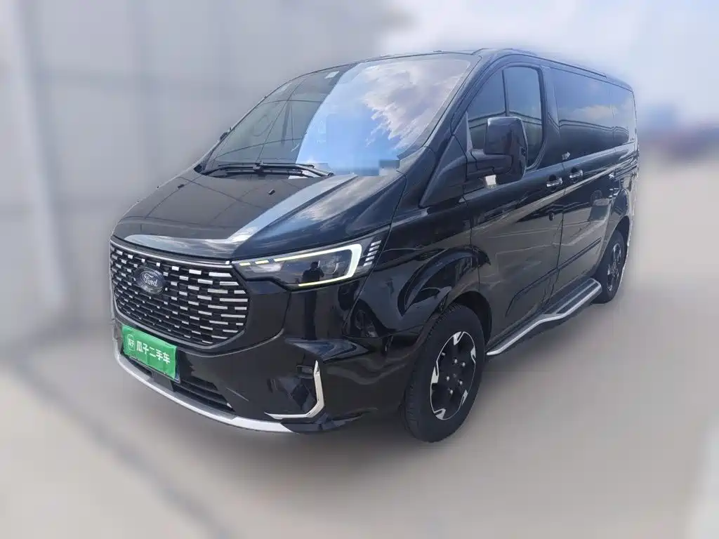 Ford Tourneo 2023 — фото 2