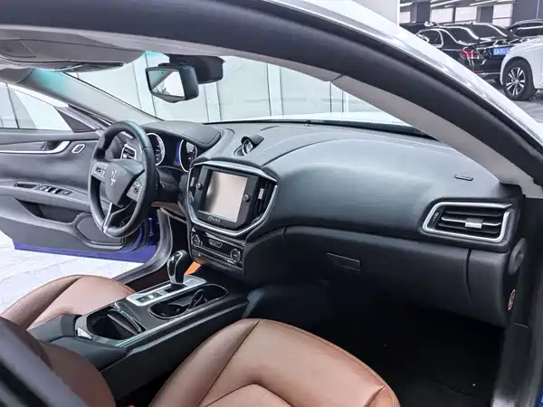 Maserati Ghibli 2014