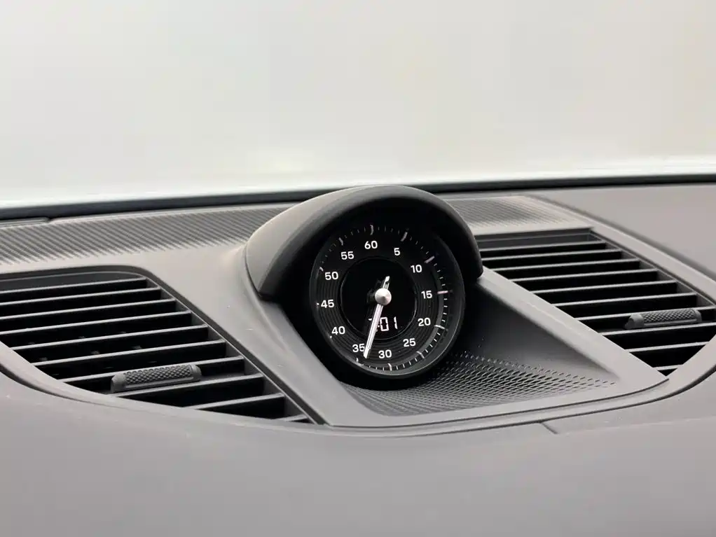 Porsche Panamera 2024 — фото 18