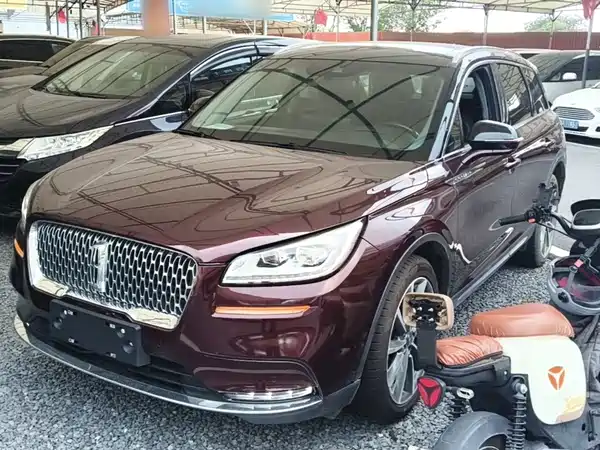 Lincoln Corsair 2021