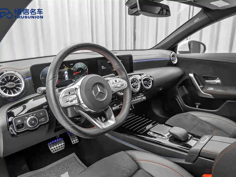 Mercedes-Benz CLA 2022 — фото 12