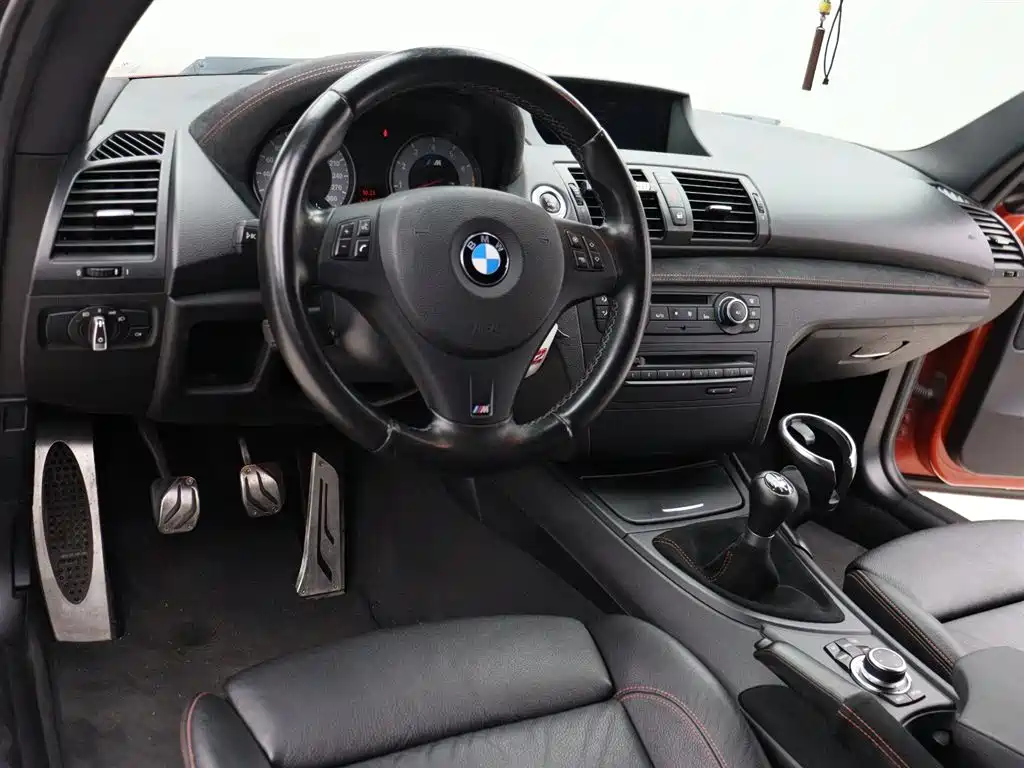 BMW 1 Series M 2012
