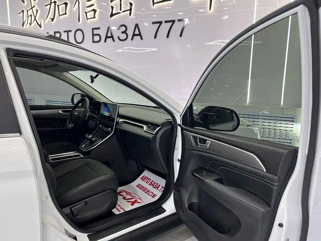 Haval M6 2023 — фото 18