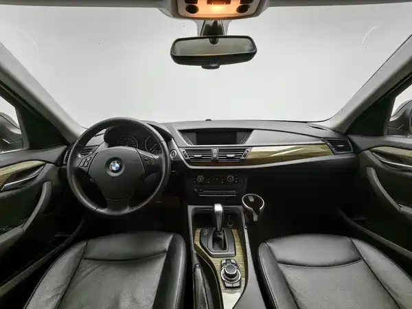 BMW X1 2012