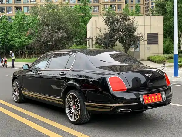 Bentley Flying Spur 2012