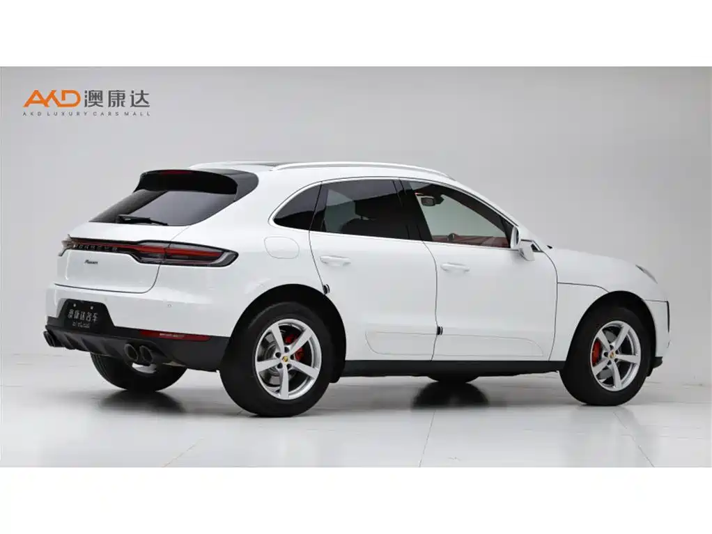 Porsche Macan 2021