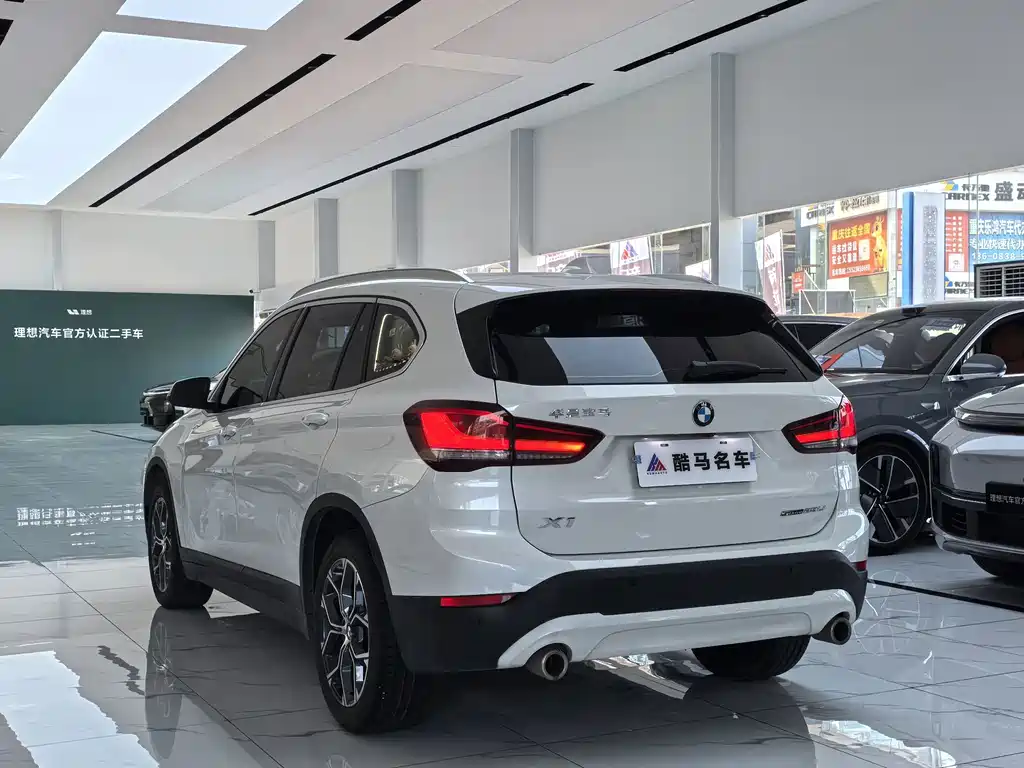 BMW X1 2021 — фото 13
