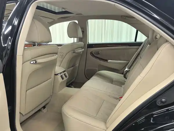Toyota Crown 2008