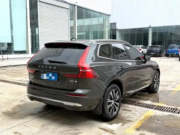 Volvo XC60 2021