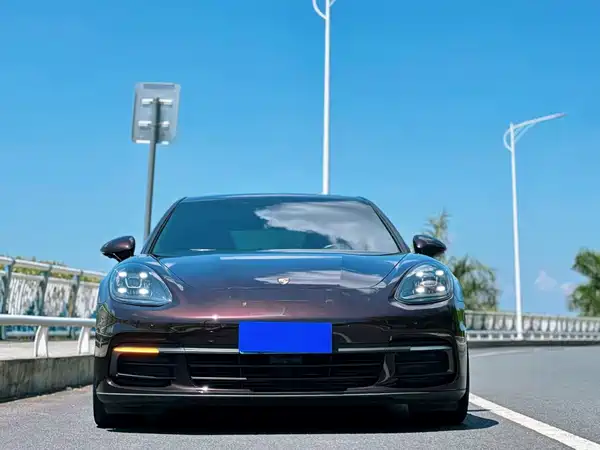 Porsche Panamera 2018
