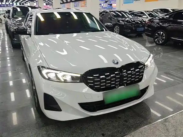 BMW i3 2023