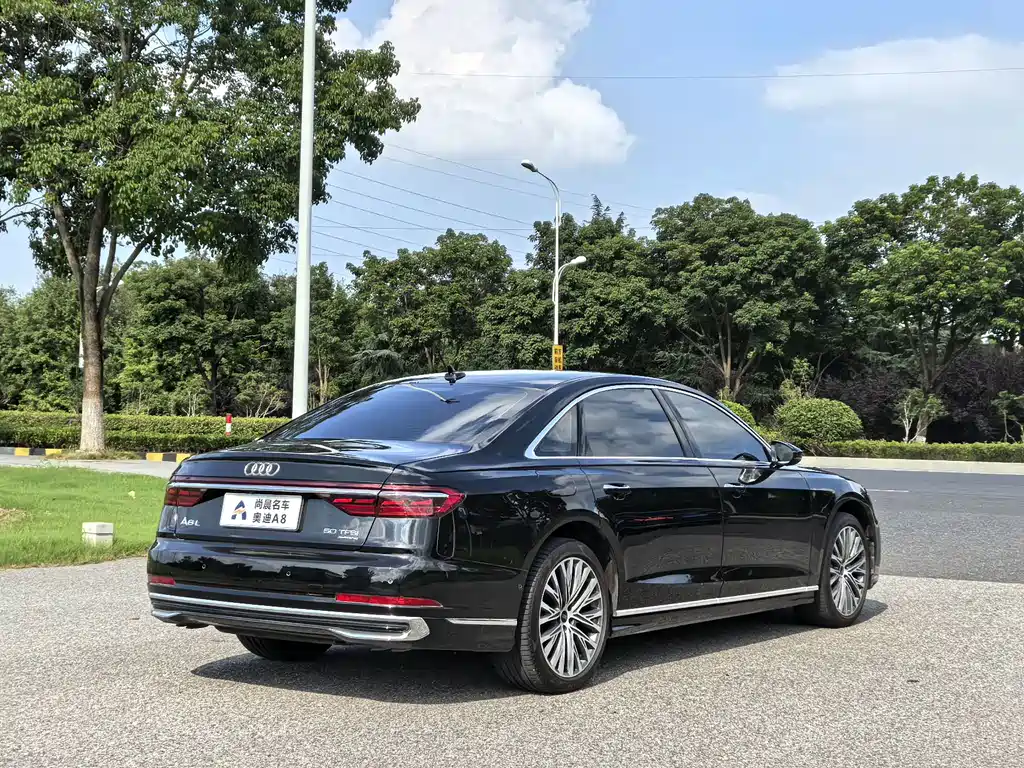 Audi A8 2024 — фото 9